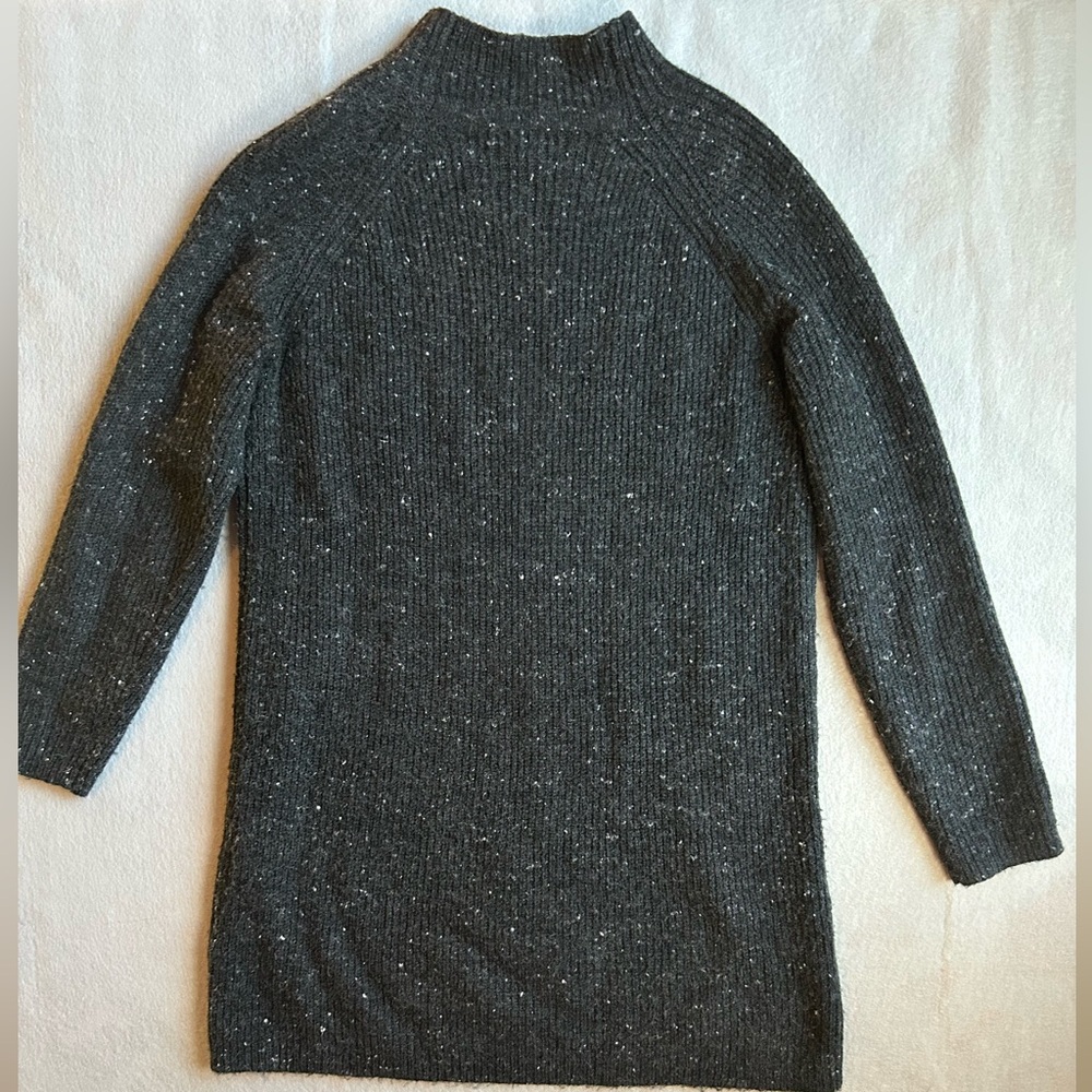 Madewell Curved‎ Hem Sweater Dress M
Wool Blend Long Sleeve Donegal
Thunder Gray
